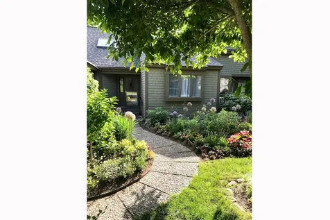 31 Jameson Point Road Rockland ME 04841