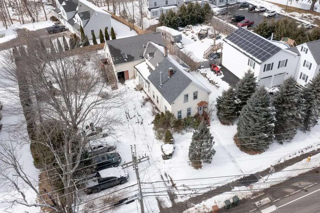 218 North Street Saco ME 04072