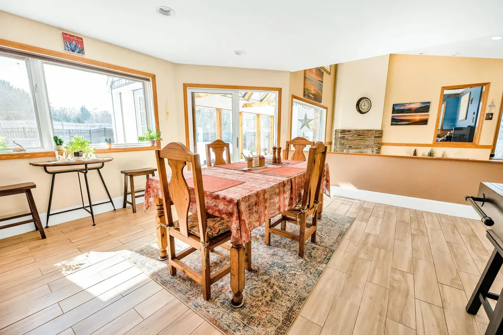 121 Hurst Lane Farmington ME 04938
