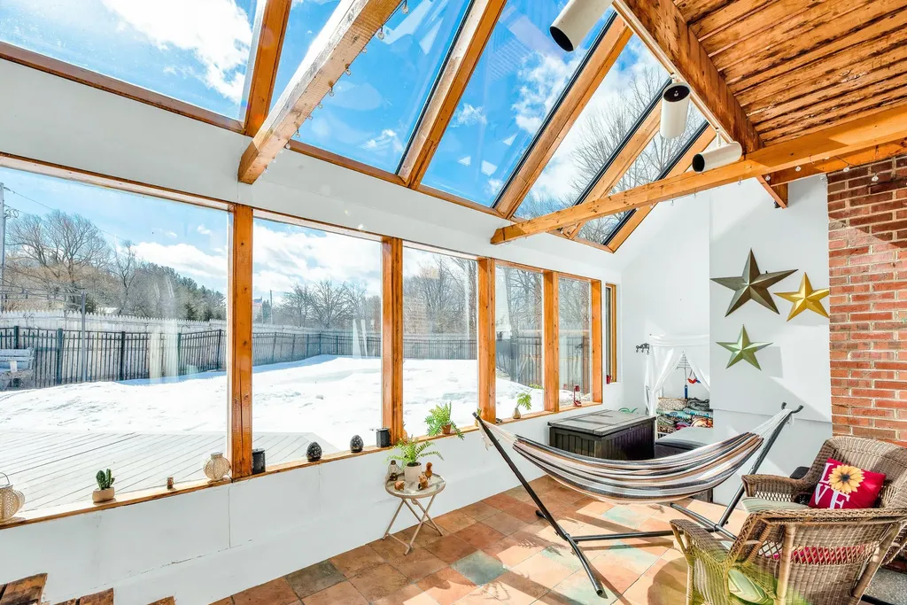 121 Hurst Lane Farmington ME 04938