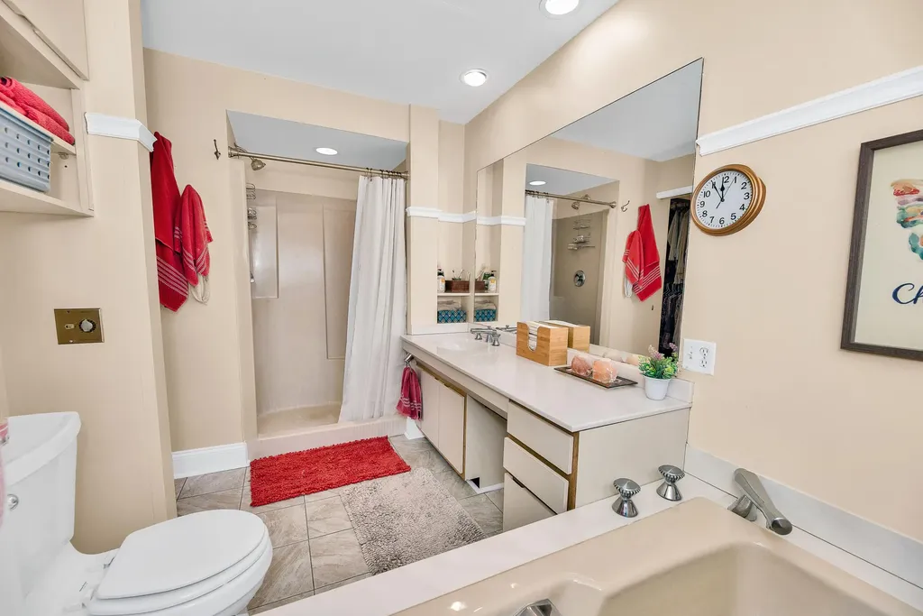 121 Hurst Lane Farmington ME 04938