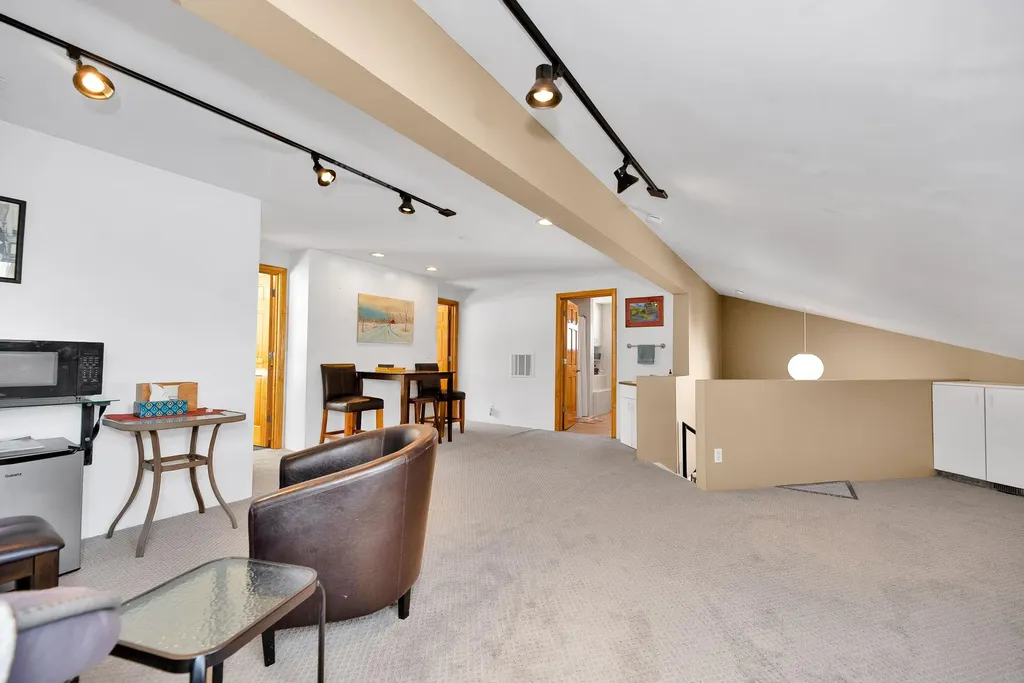 121 Hurst Lane Farmington ME 04938
