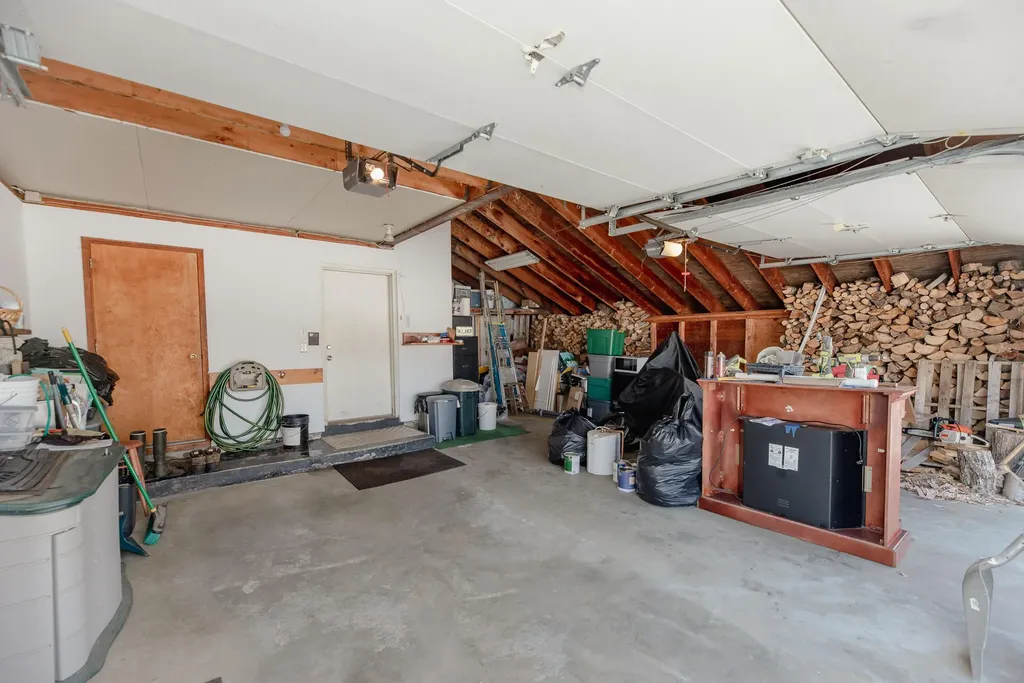 121 Hurst Lane Farmington ME 04938