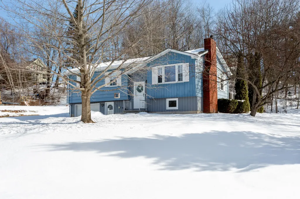 274 Mill Street Auburn ME 04210