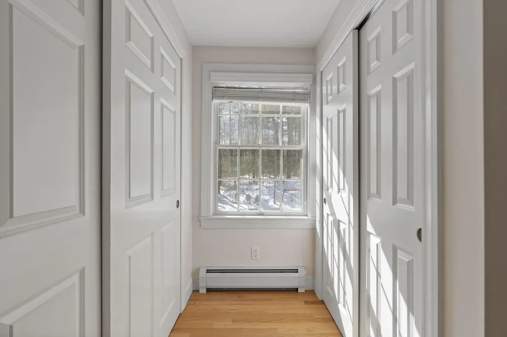 24 Rocky Hill Road York ME 03909