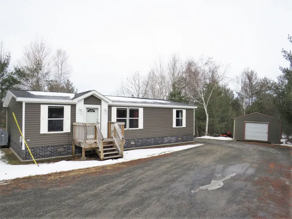 1228 Sennebec Road Appleton ME 04862