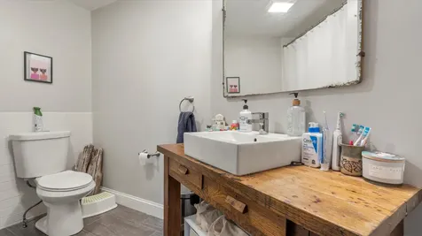 52 Fessenden Street Portland ME 04103