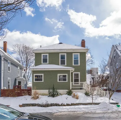 52 Fessenden Street Portland ME 04103