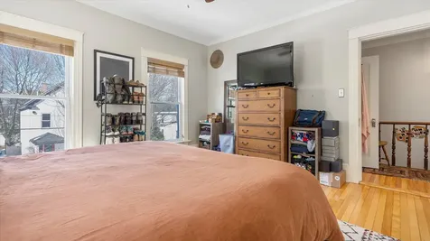 52 Fessenden Street Portland ME 04103