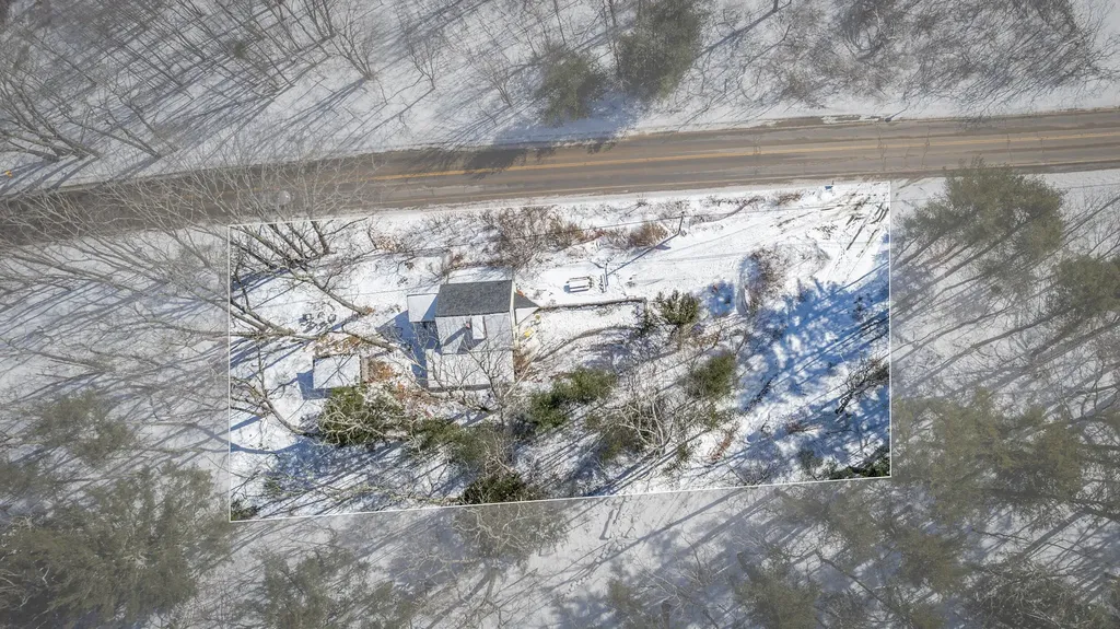 674 Appleton Road Union ME 04862