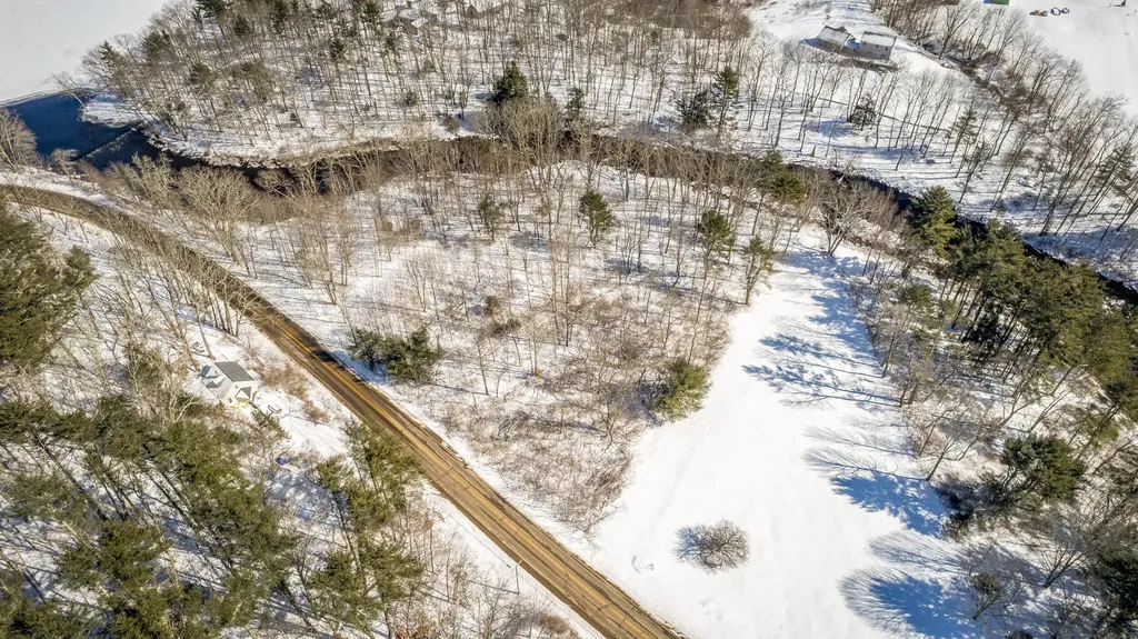 674 Appleton Road Union ME 04862