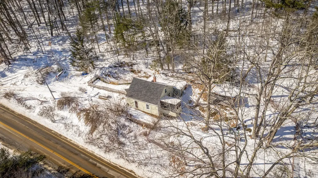 674 Appleton Road Union ME 04862