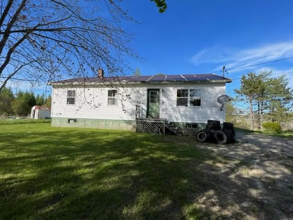 19 Smithfield Drive Machias ME 04654