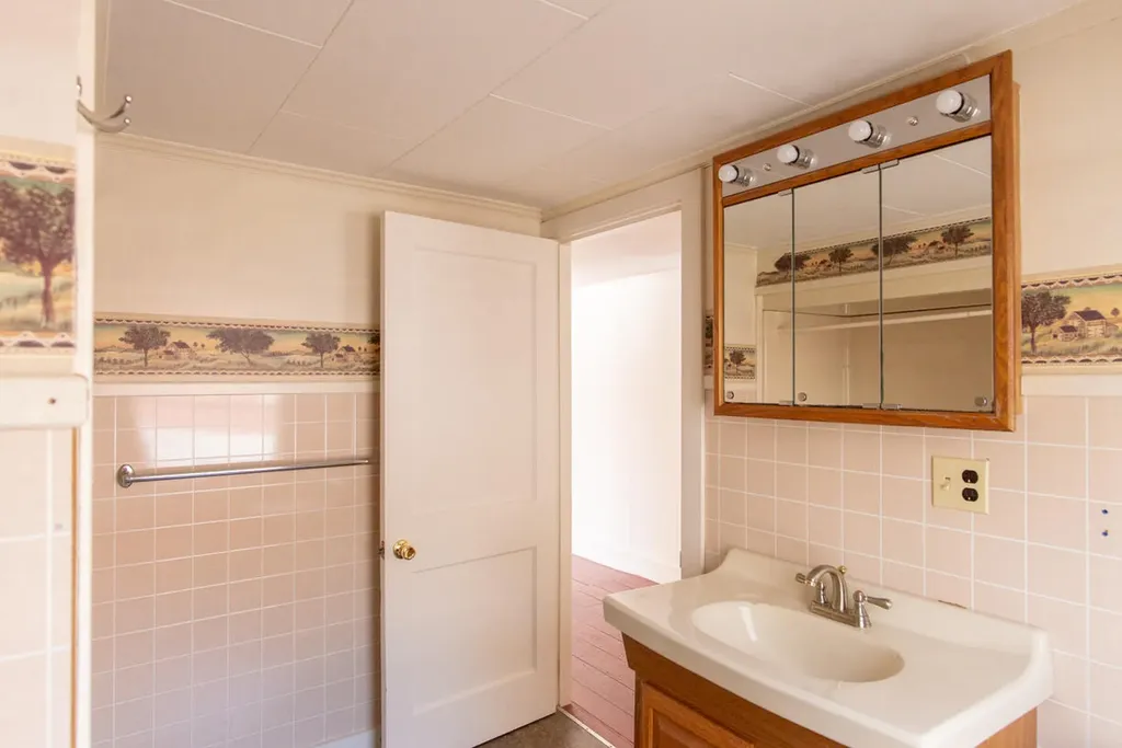 126 John Small Road Chebeague Island ME 04017