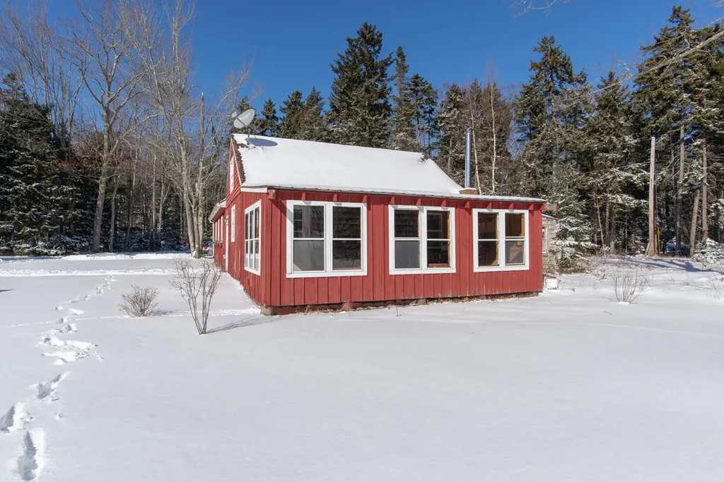 126 John Small Road Chebeague Island ME 04017