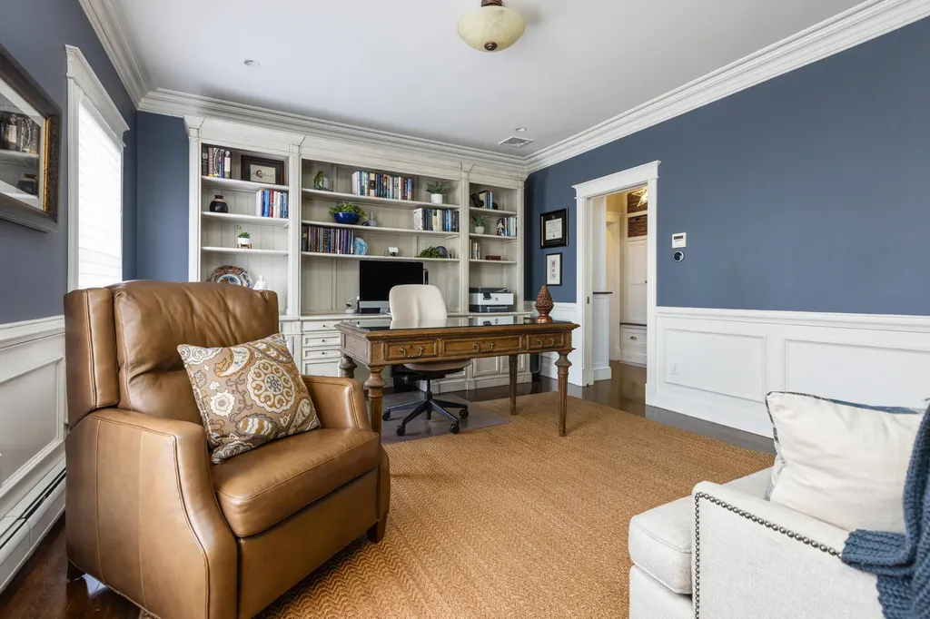 8 Mayflower Road Falmouth ME 04105