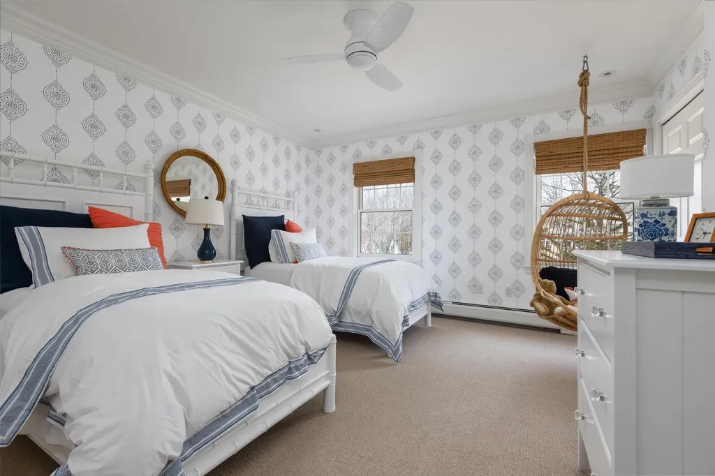 8 Mayflower Road Falmouth ME 04105