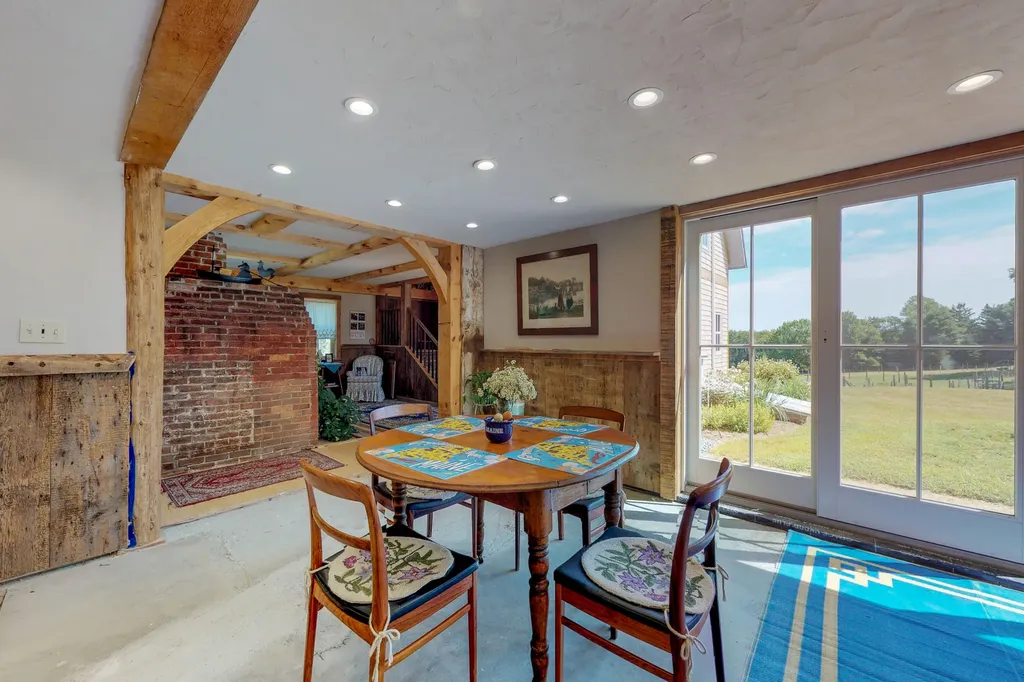 720 Kingdom Road Blue Hill ME 04614