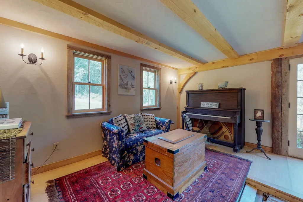 720 Kingdom Road Blue Hill ME 04614