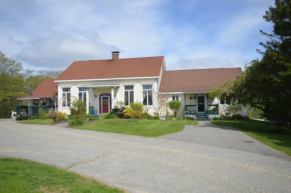 335 Hamm Road Frankfort ME 04438