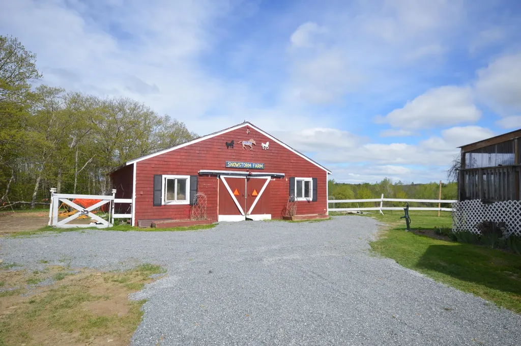 335 Hamm Road Frankfort ME 04438