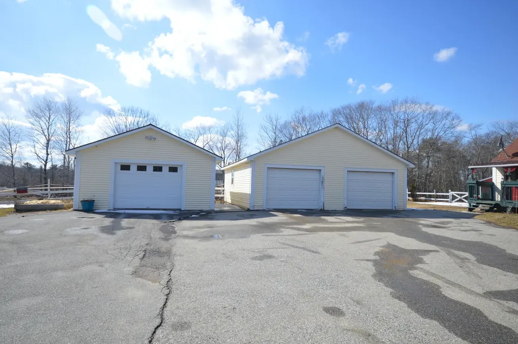 335 Hamm Road Frankfort ME 04438
