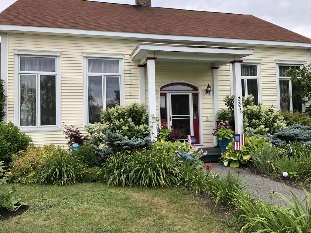 335 Hamm Road Frankfort ME 04438