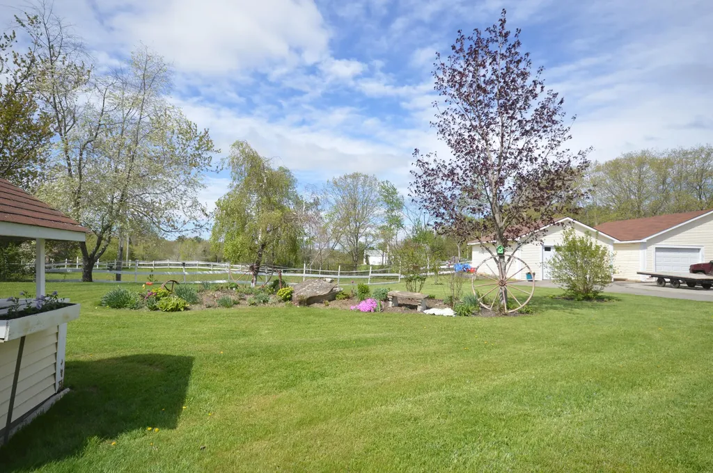 335 Hamm Road Frankfort ME 04438