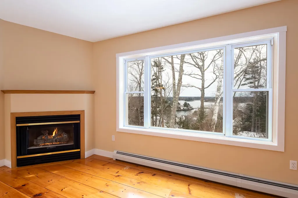 7 Eastview Lane Harpswell ME 04079