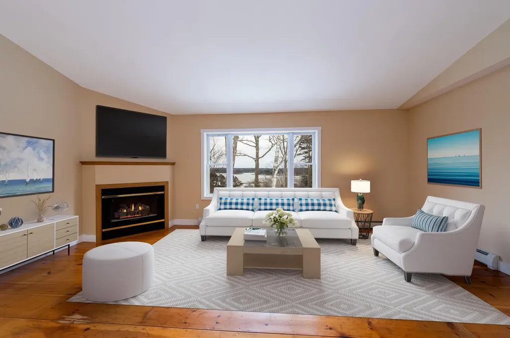 7 Eastview Lane Harpswell ME 04079