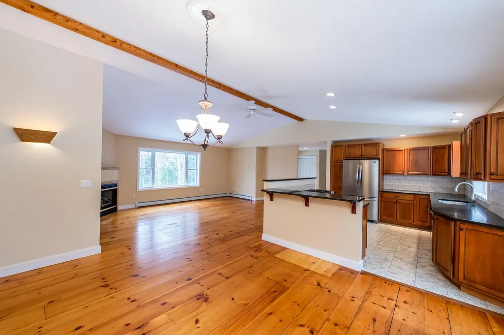 7 Eastview Lane Harpswell ME 04079