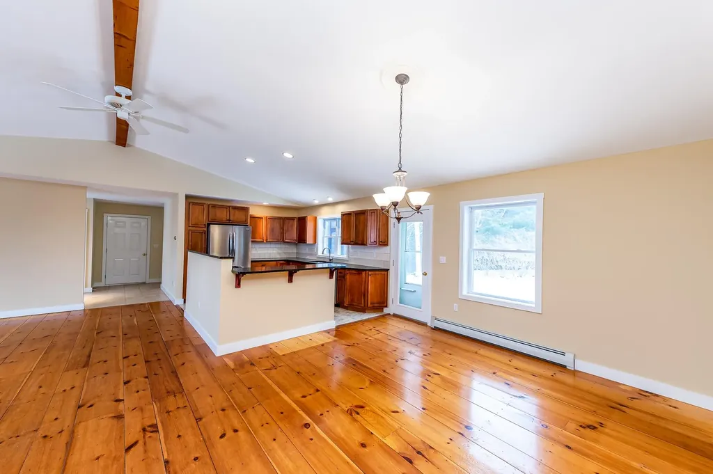 7 Eastview Lane Harpswell ME 04079