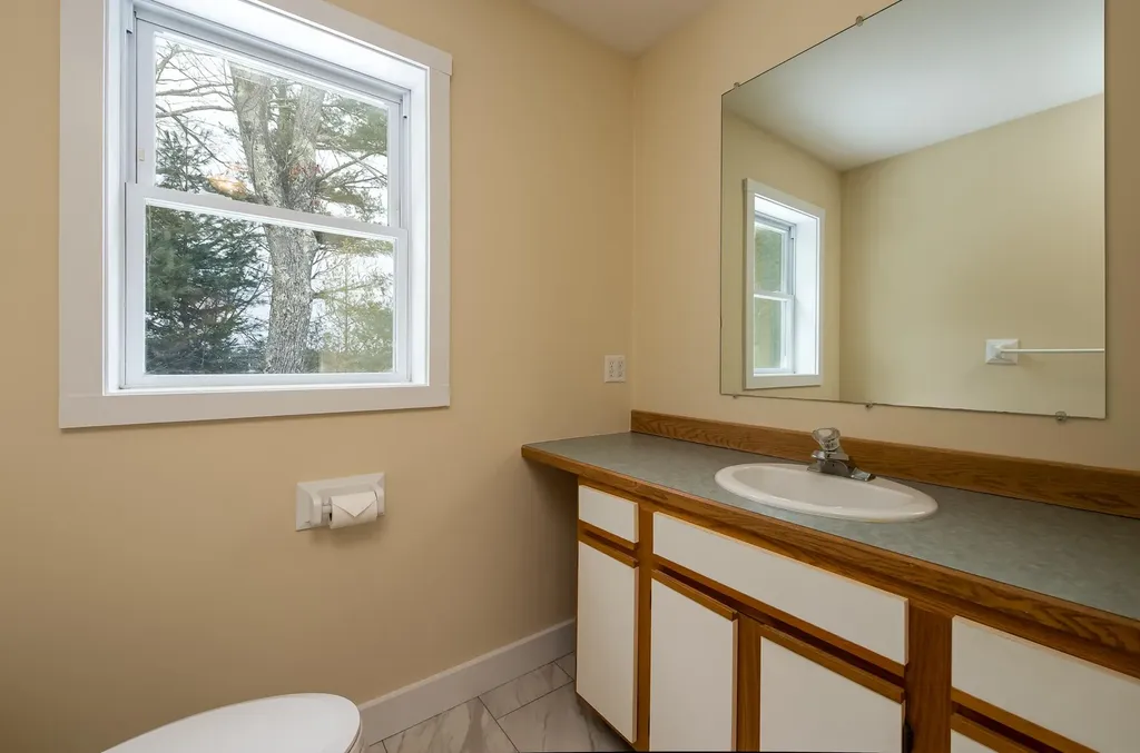 7 Eastview Lane Harpswell ME 04079