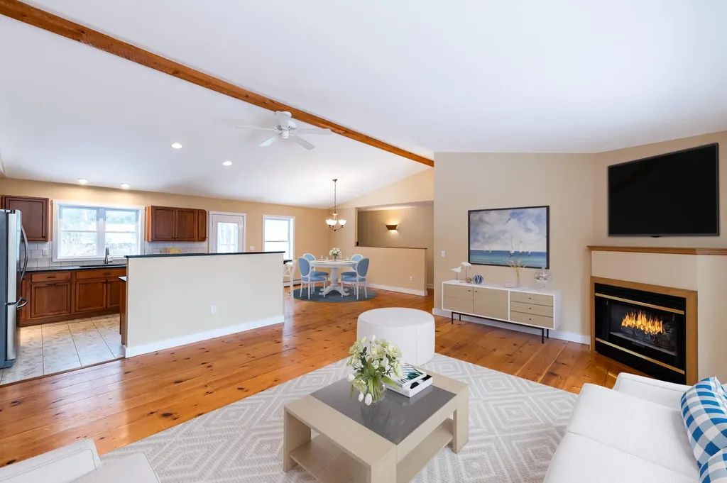 7 Eastview Lane Harpswell ME 04079