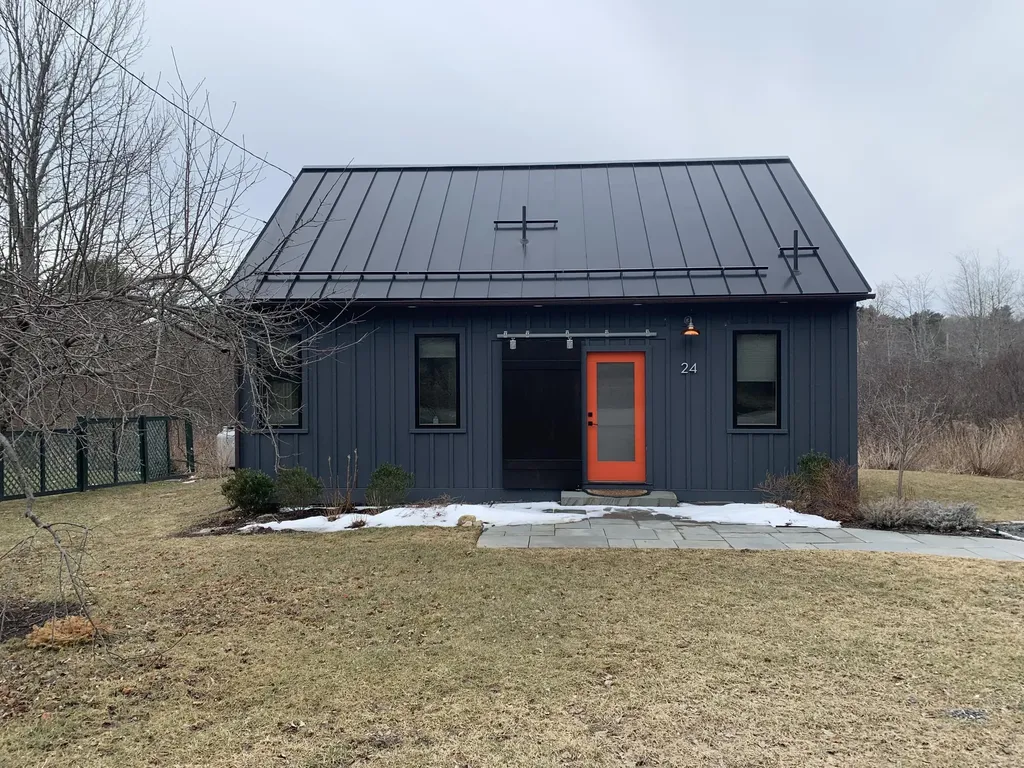 24 Pleasant Street Rockport ME 04856