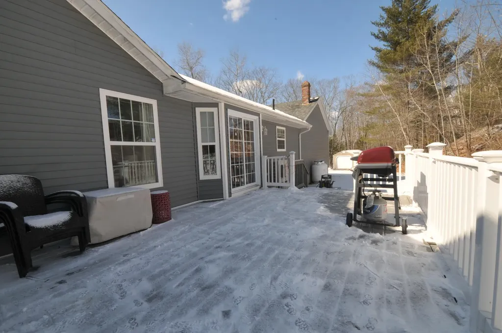 139 Sandy Beach Road Glenburn ME 04401