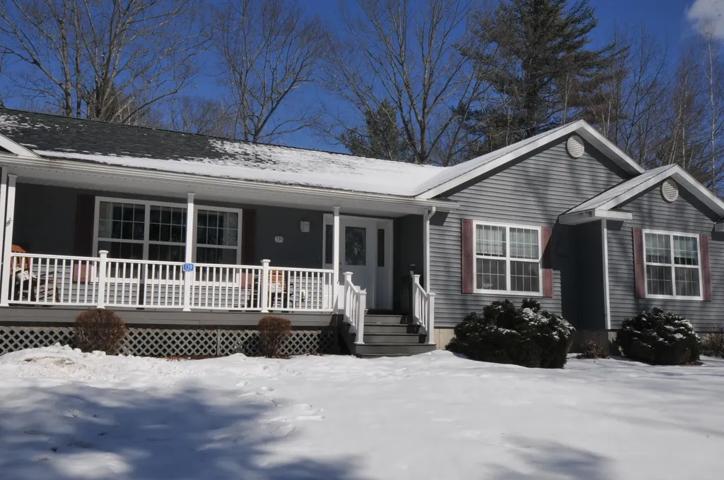139 Sandy Beach Road Glenburn ME 04401