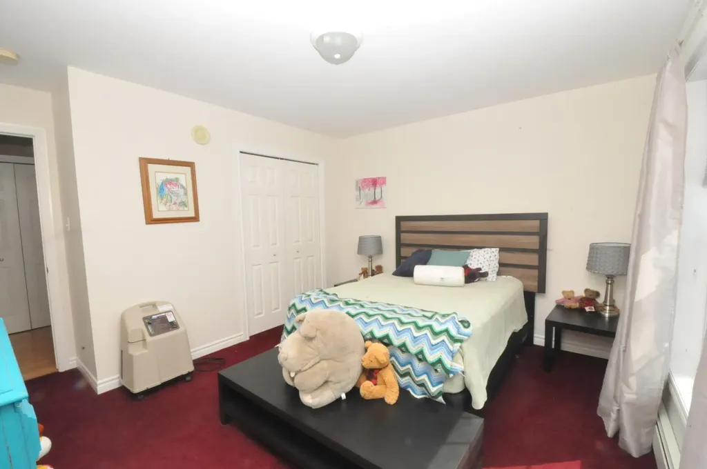 139 Sandy Beach Road Glenburn ME 04401