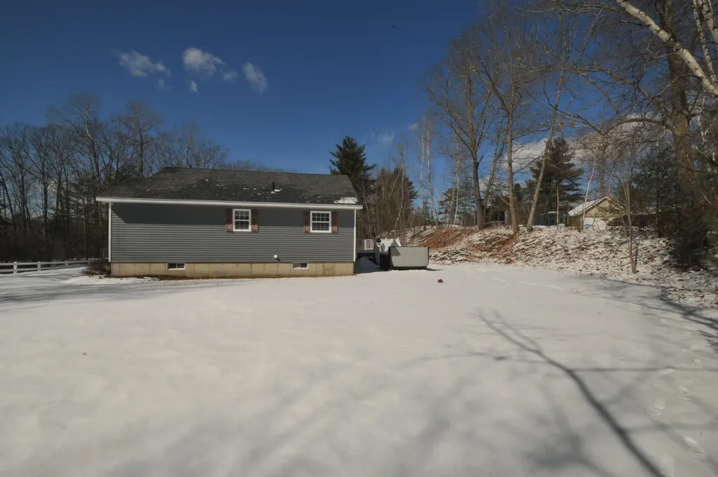 139 Sandy Beach Road Glenburn ME 04401