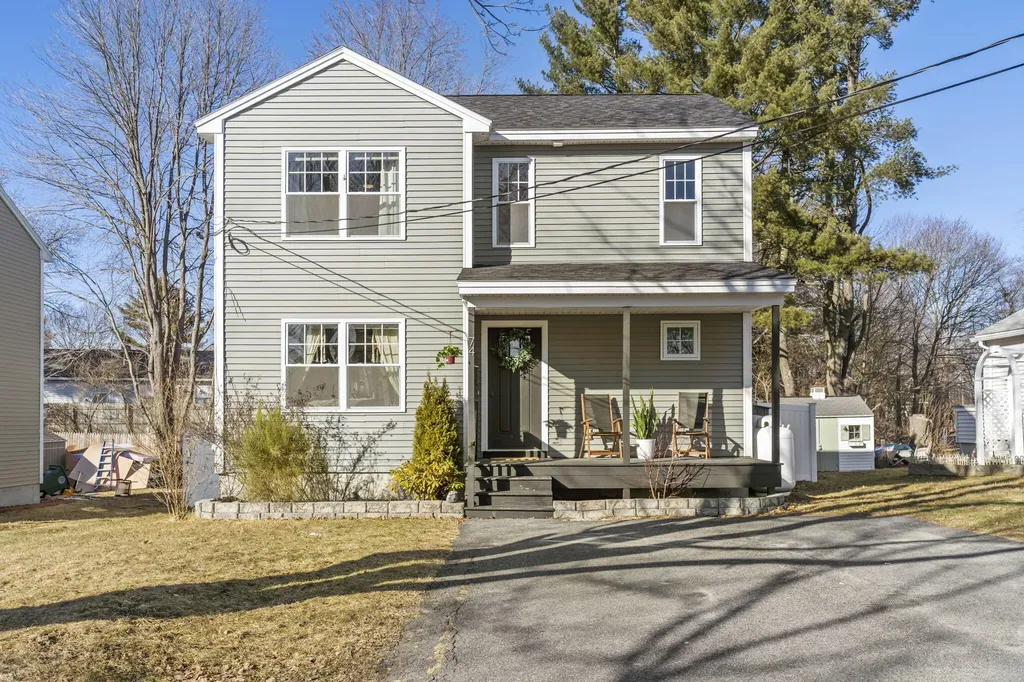 74 Arlington Avenue Westbrook ME 04092