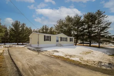 7 Somerset Avenue Fairfield ME 04937