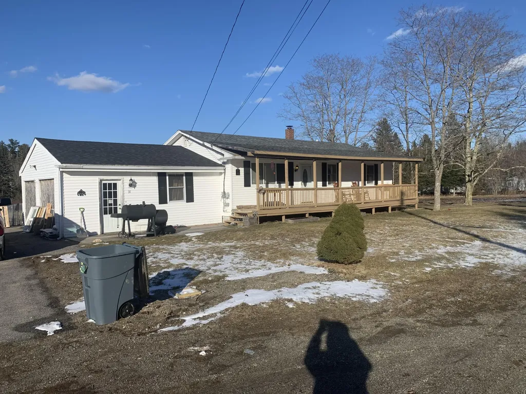31 Mckenney Lane Harrington ME 04643