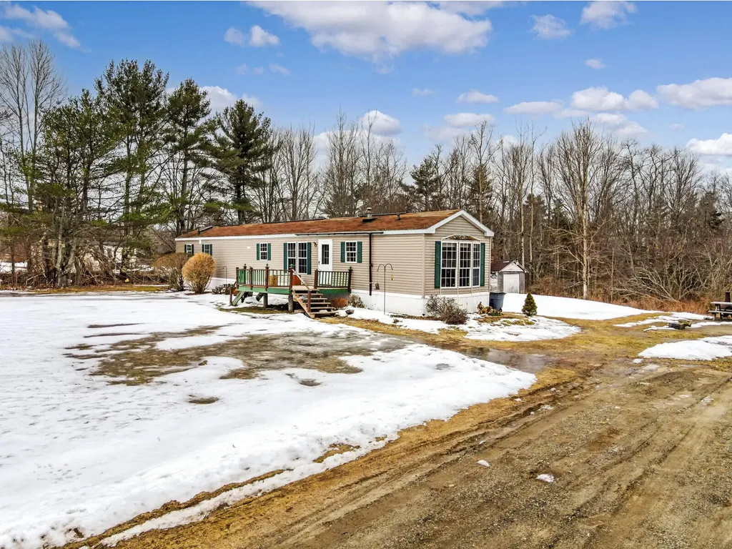 19 Fogler Road Hope ME 04847
