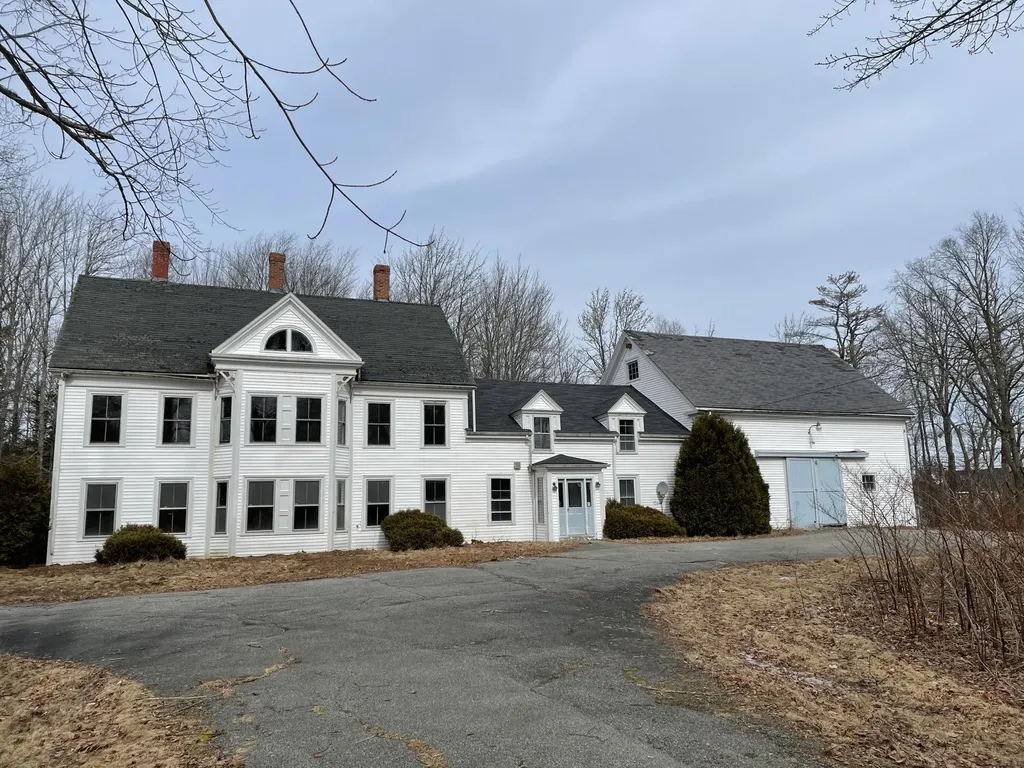 1 Washington Street Milbridge ME 04658