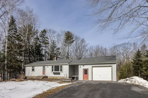 40 Kimberly Drive Rockport ME 04856