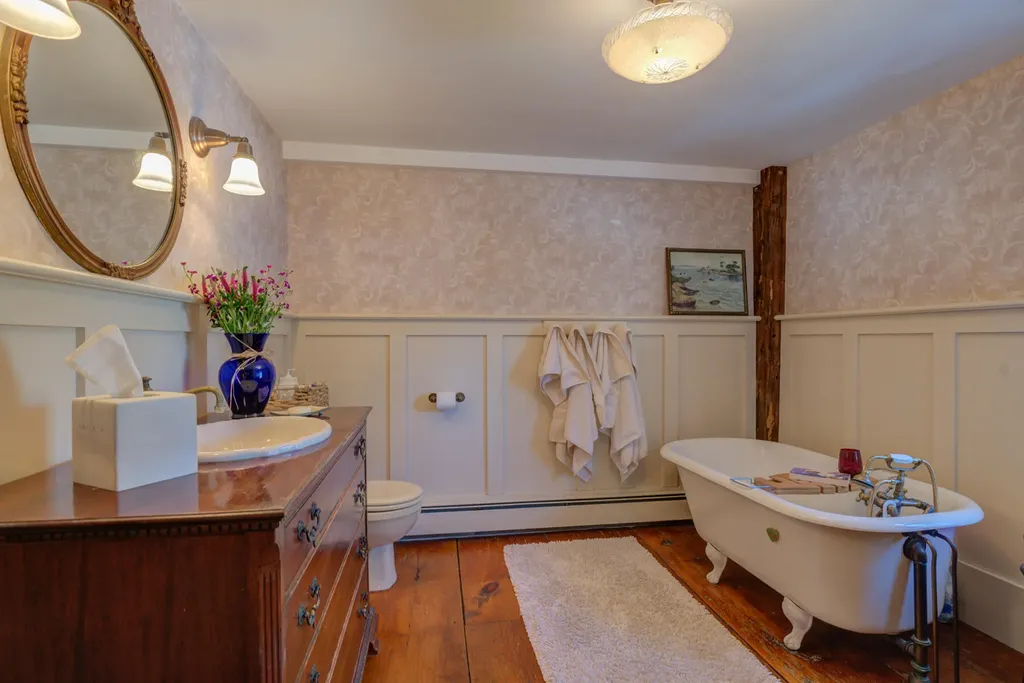 182 Morrell's Mill Road North Berwick ME 03906
