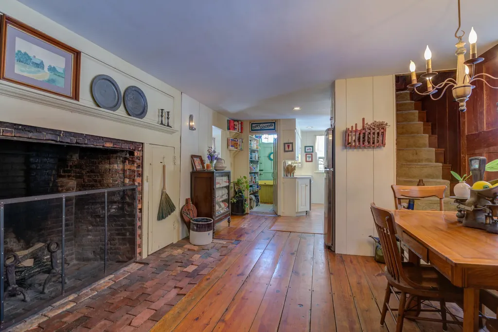 182 Morrell's Mill Road North Berwick ME 03906