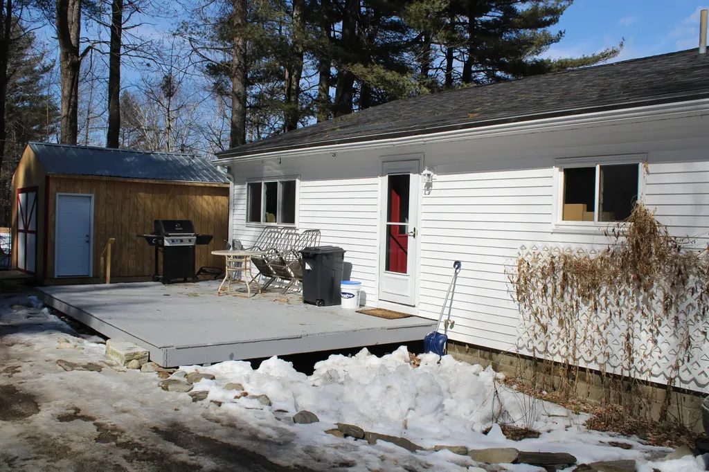 101 Granite Hill Road Manchester ME 04351