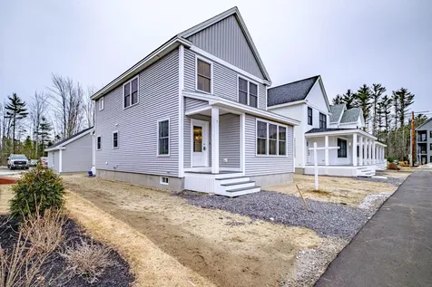 5 Frontrunner Way Scarborough ME 04074
