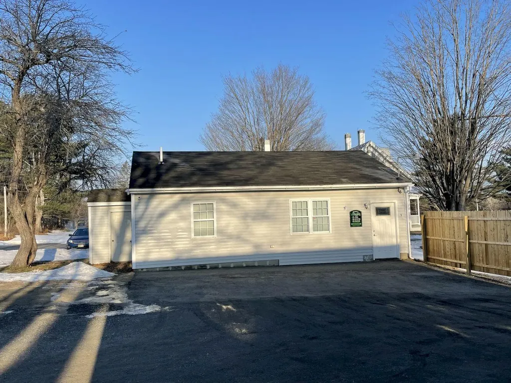 157 Waterville Road Skowhegan ME 04976